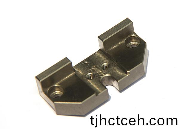 CNC零(ling)件(jian)